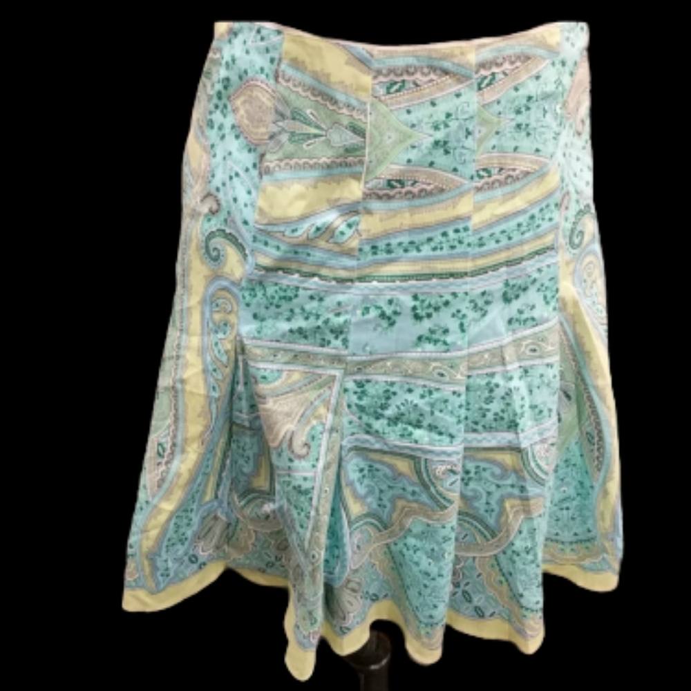 Ellie Tahari skirt